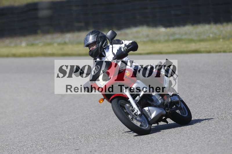 /01 02.04.2026 MAZ ADR/Gruppe gelb Gruppe gruen/19